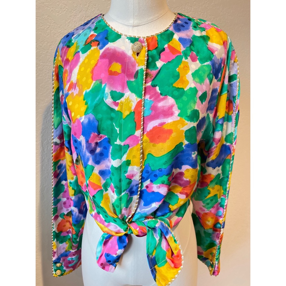Beautiful Vintage 100% Silk Blouse “Exit Shops”